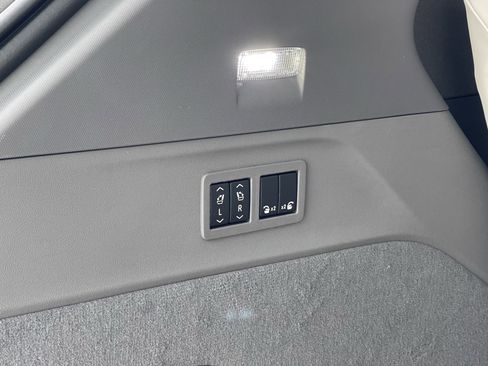 New 2026 Cadillac Escalade IQ Luxury 1 w/ LPO, Radiant Package image 24