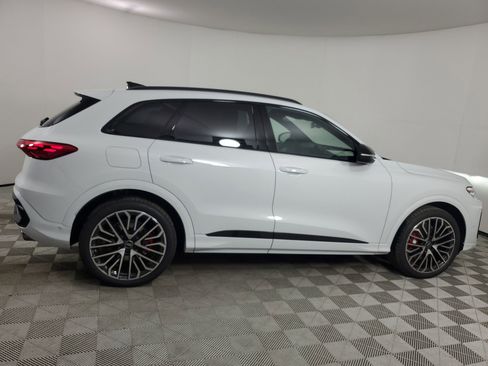 New 2025 Audi SQ5 Premium Plus image 12