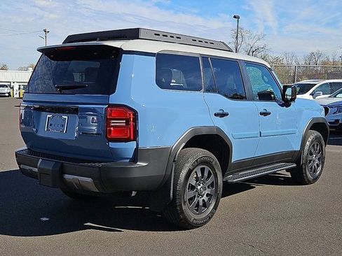 Used 2025 Toyota Land Cruiser image 4