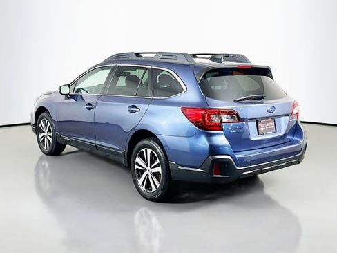 Used 2018 Subaru Outback 2.5i Limited image 8