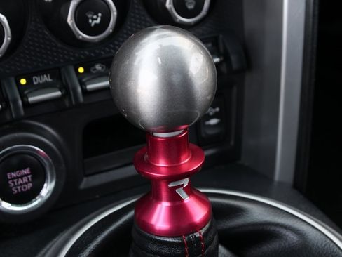 Used 2015 Subaru BRZ Limited image 24