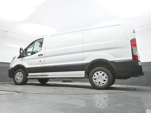 Used 2025 Ford Transit 250 Low Roof w/ Exterior Upgrade Package RWD image 32