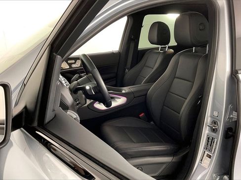Certified 2025 Mercedes-Benz GLE 450e 4MATIC image 17