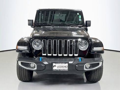 Used 2023 Jeep Wrangler Unlimited Sahara image 2