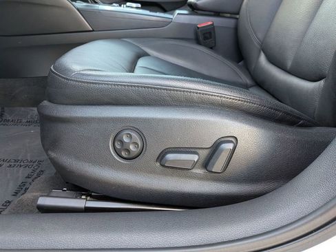 Used 2018 Audi A3 2.0T Premium w/ Convenience Package image 17