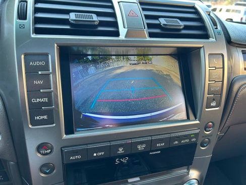 Used 2018 Lexus GX 460 Luxury AWD/4WD image 20