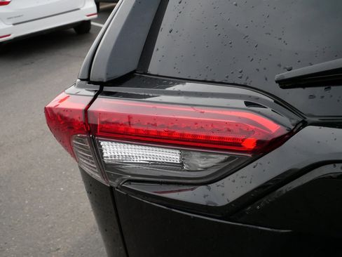 Certified 2025 Toyota RAV4 XLE image 17