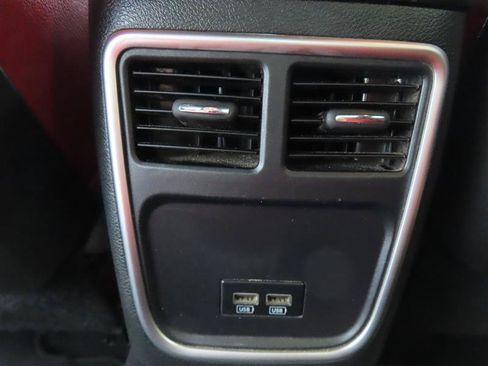 Used 2020 Dodge Charger Scat Pack RWD image 30