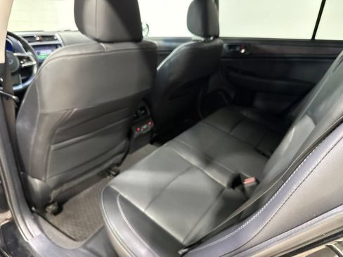 Used 2018 Subaru Outback 2.5i Limited w/ Popular Package #2 AWD/4WD image 33