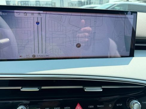 New 2026 Genesis GV70 2.5T Advanced image 16