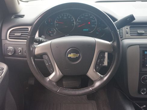 Used 2011 Chevrolet Avalanche LT w/ Luxury Package image 23