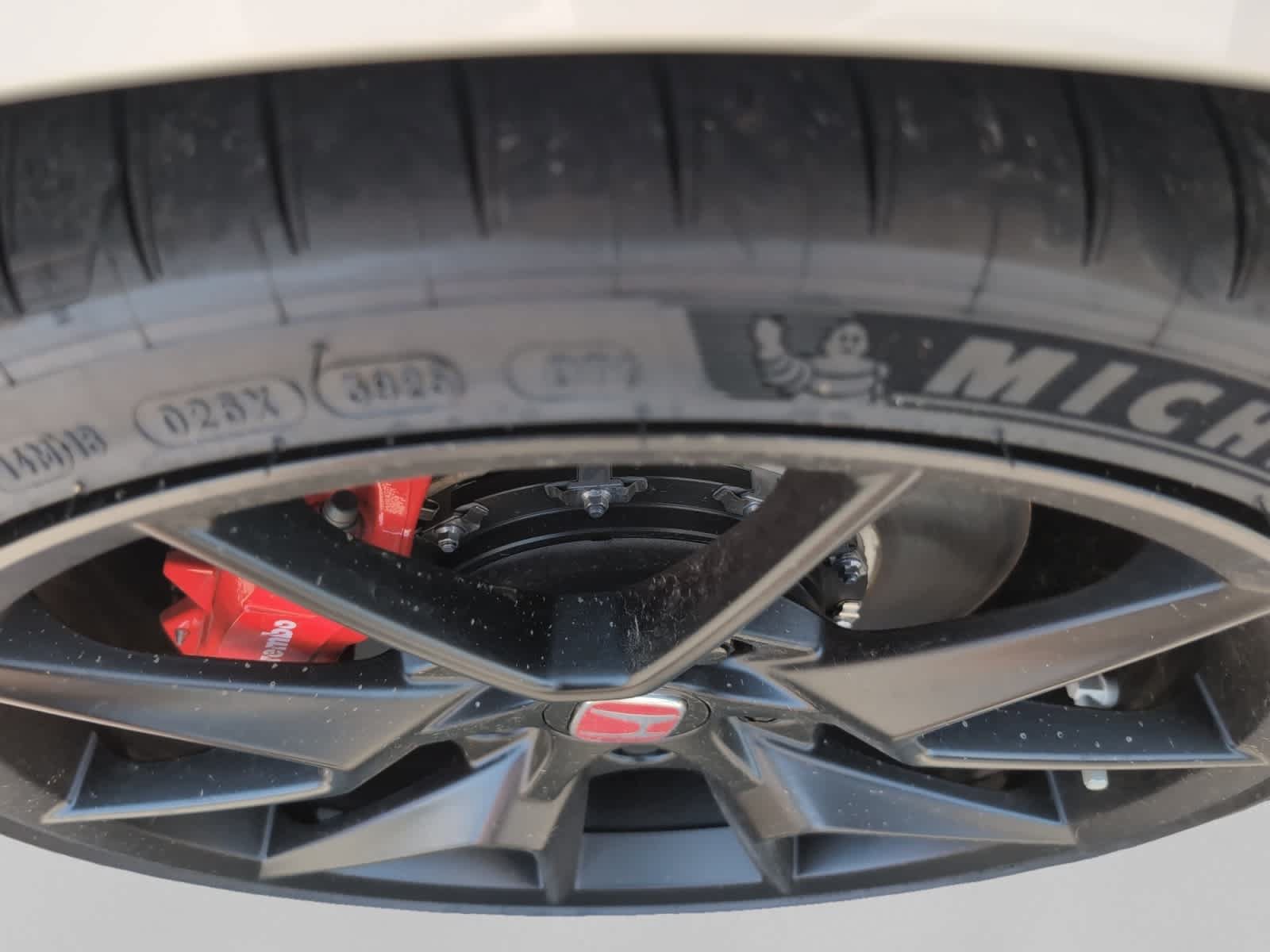 Used 2025 Honda Civic Type R image 13