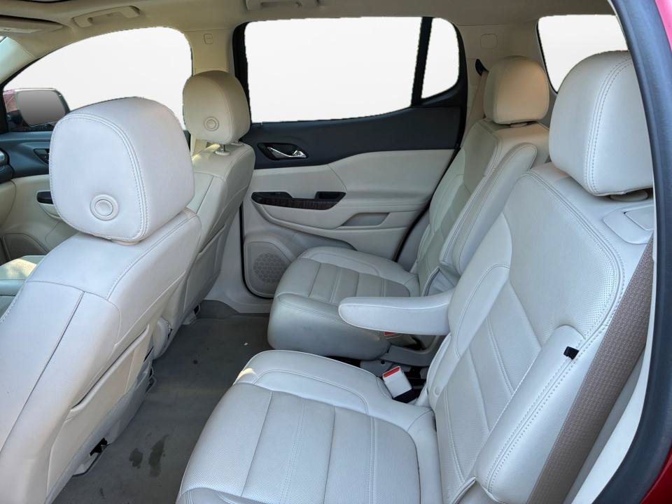 Used 2023 GMC Acadia Denali w/ Denali Ultimate Package FWD image 13