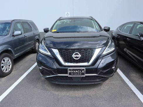 Used 2021 Nissan Murano SV FWD image 3
