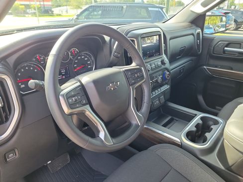 Used 2021 Chevrolet Silverado 1500 LT Trail Boss w/ Bed Protection Package AWD/4WD image 21