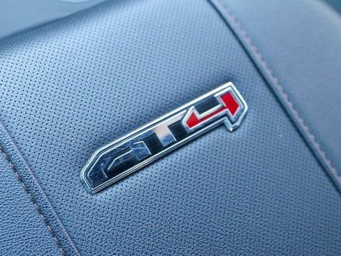 Used 2025 GMC Sierra 2500 AT4 AWD/4WD image 23