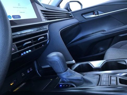 Certified 2025 Toyota Camry LE image 29