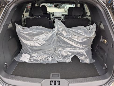 New 2026 Ford Explorer ST-Line image 14