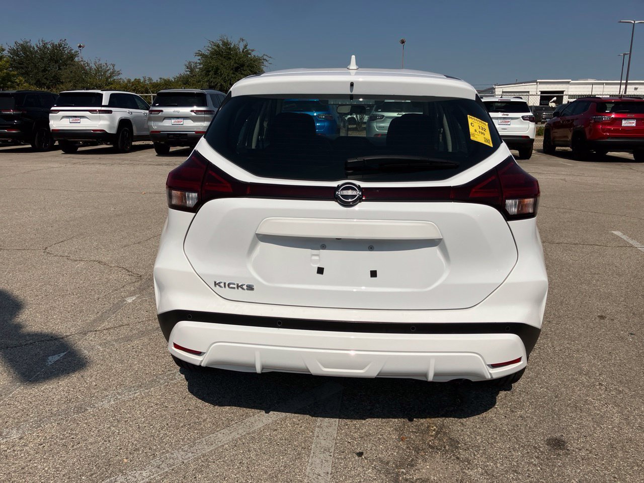 Used 2025 Nissan Kicks Play S FWD image 5