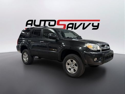 Used 2007 Toyota 4Runner SR5 AWD/4WD image 3