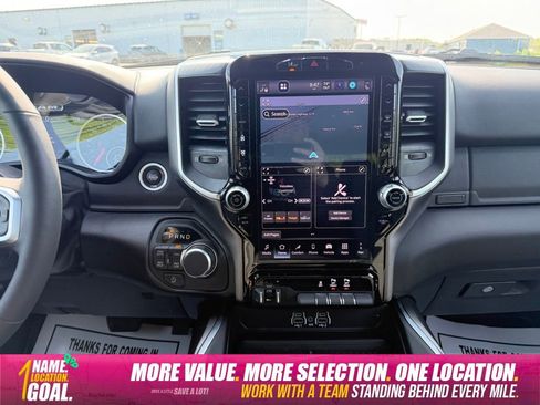 Used 2026 RAM 1500 Big Horn AWD/4WD image 15