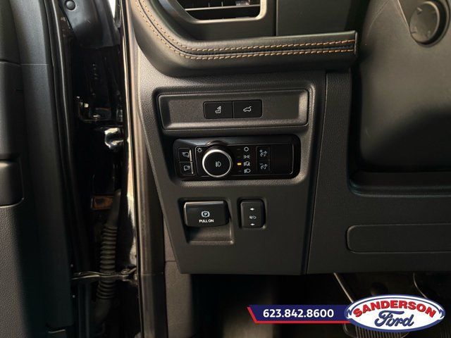 Certified 2023 Ford Expedition Platinum AWD/4WD image 12