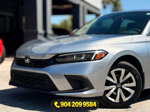 Used 2023 Honda Civic LX image 2