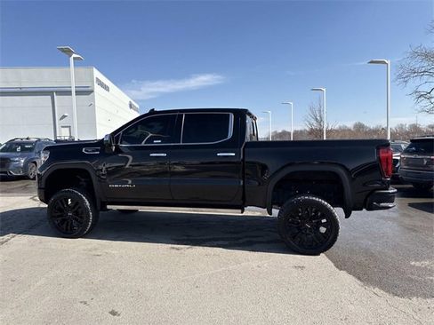 Used 2020 GMC Sierra 1500 Denali w/ Denali Ultimate Package image 9