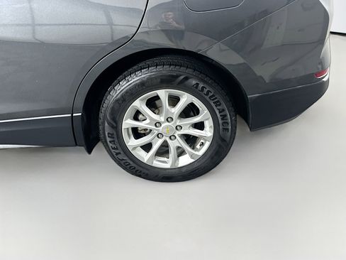 Used 2019 Chevrolet Equinox LT w/ LPO, Floor Liner Package FWD image 11
