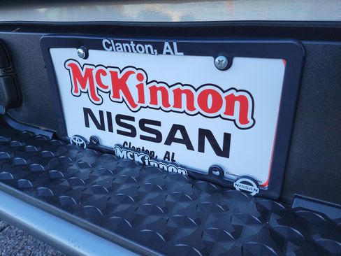 Used 2024 Chevrolet Colorado LT w/ LT Convenience Package III image 27