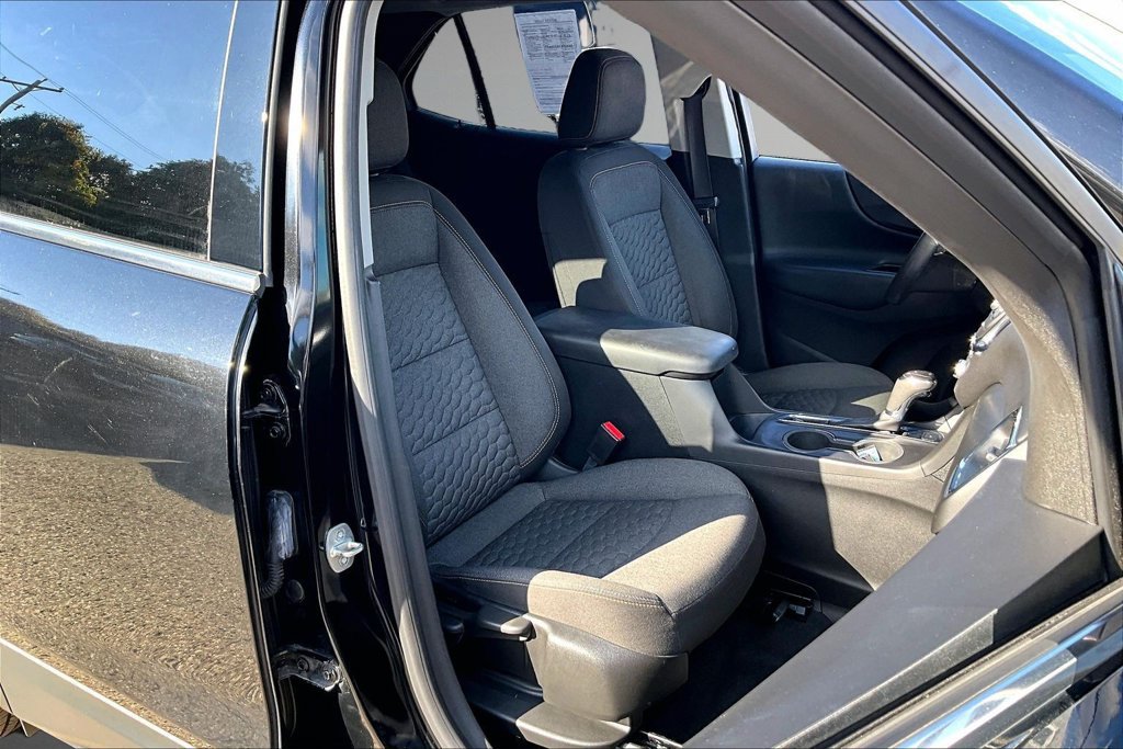 Used 2020 Chevrolet Equinox LT AWD/4WD image 30