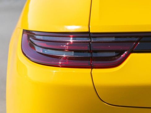 Used 2018 Porsche Panamera 4S AWD/4WD image 39