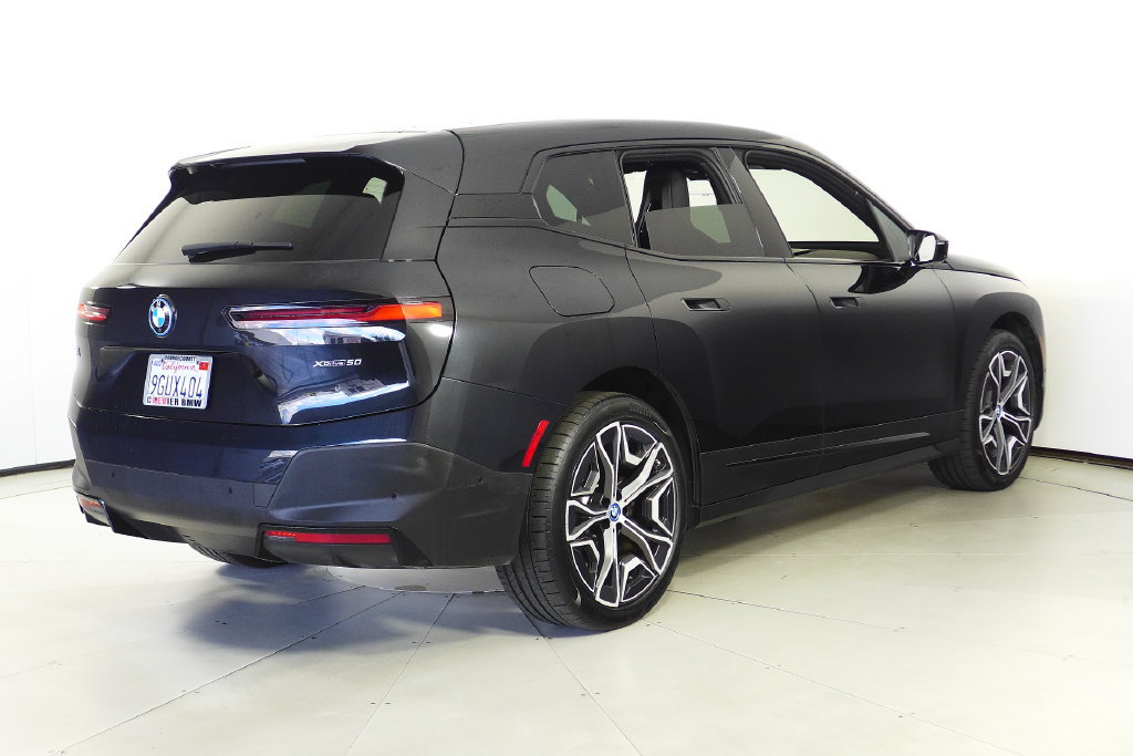 Certified 2024 BMW iX xDrive50 AWD/4WD image 6