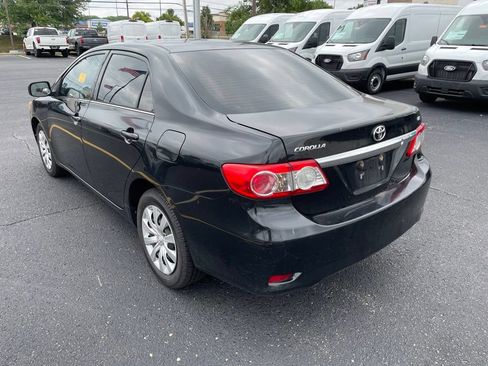 Used 2013 Toyota Corolla LE FWD image 7