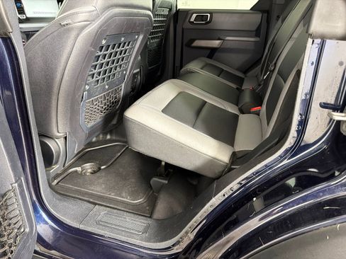 Used 2021 Ford Bronco Black Diamond AWD/4WD image 21
