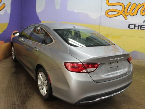 Used 2015 Chrysler 200 Limited w/ Comfort Group FWD image 6