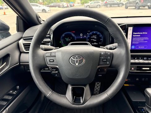 Used 2025 Toyota Camry XSE w/ Premium Plus Package FWD image 14
