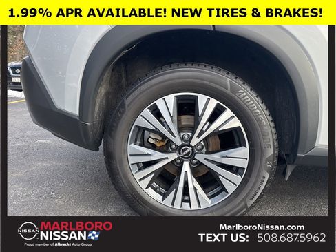 Certified 2023 Nissan Rogue SV image 9