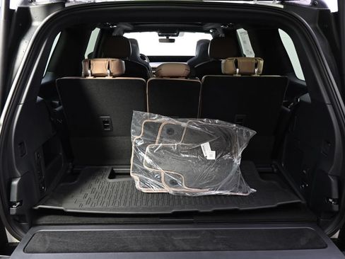 New 2026 Lincoln Navigator Black Label AWD/4WD image 19