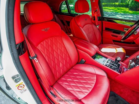 Used 2019 Bentley Mulsanne Speed image 56