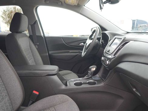 Used 2023 Chevrolet Equinox LT FWD image 15