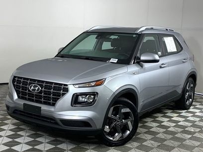 Used 2021 Hyundai Venue SEL w/ Cargo Package