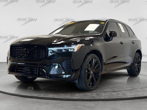 Used 2024 Volvo XC60 B5 Ultimate w/ Climate Package AWD/4WD image 3