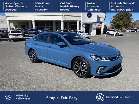 Certified 2025 Volkswagen Jetta SE w/ Sunroof Package image 1