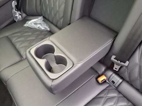 New 2025 Nissan Rogue Platinum w/ Tech Package image 30