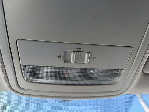 Used 2012 Volkswagen Jetta S FWD image 20