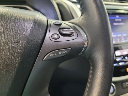 Used 2019 Nissan Murano SL image 24