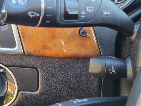 Used 2015 Mercedes-Benz ML 400 ML 400 AWD 4MATIC 4dr SUV image 22