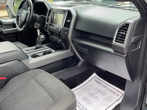 Used 2015 Ford F150 XLT w/ Equipment Group 302A Luxury AWD/4WD image 19