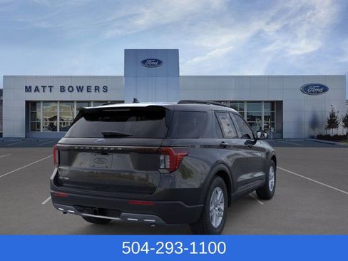 New 2026 Ford Explorer Active image 8
